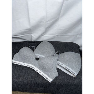 2 Victoria’s Secret 36C & 34A Gray T-Shirt Bra Wireless Logo Band Lightly Lined